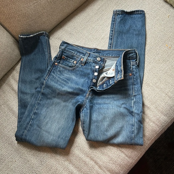 Levi’s 501 skinny jeans - Picture 1 of 4